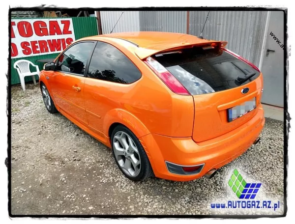 ford-focus-II-st-25t03