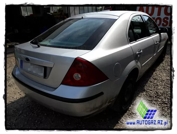 ford-mondeo-III-18-16v04